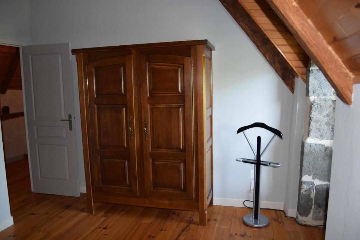 Ferienhaus 4 Personnes Dans Le Cantal Animaux Bienvenus *